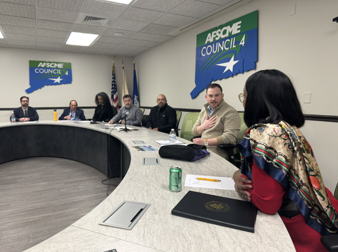 Congresswoman Hayes attends a meeting with SEIU union members